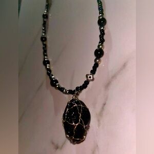 Crystal beaded necklace black 20.5 in. genuine stones